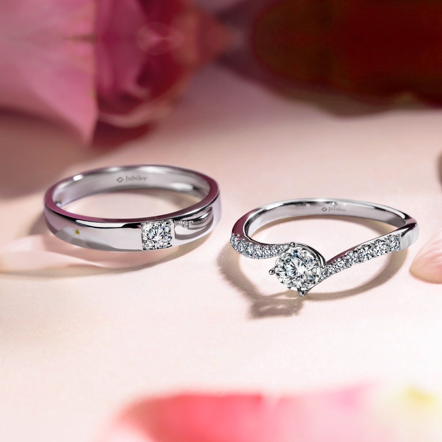 แหวนเพชร Solitaire Stylish Curve Ring & Padriac Diamond Ring