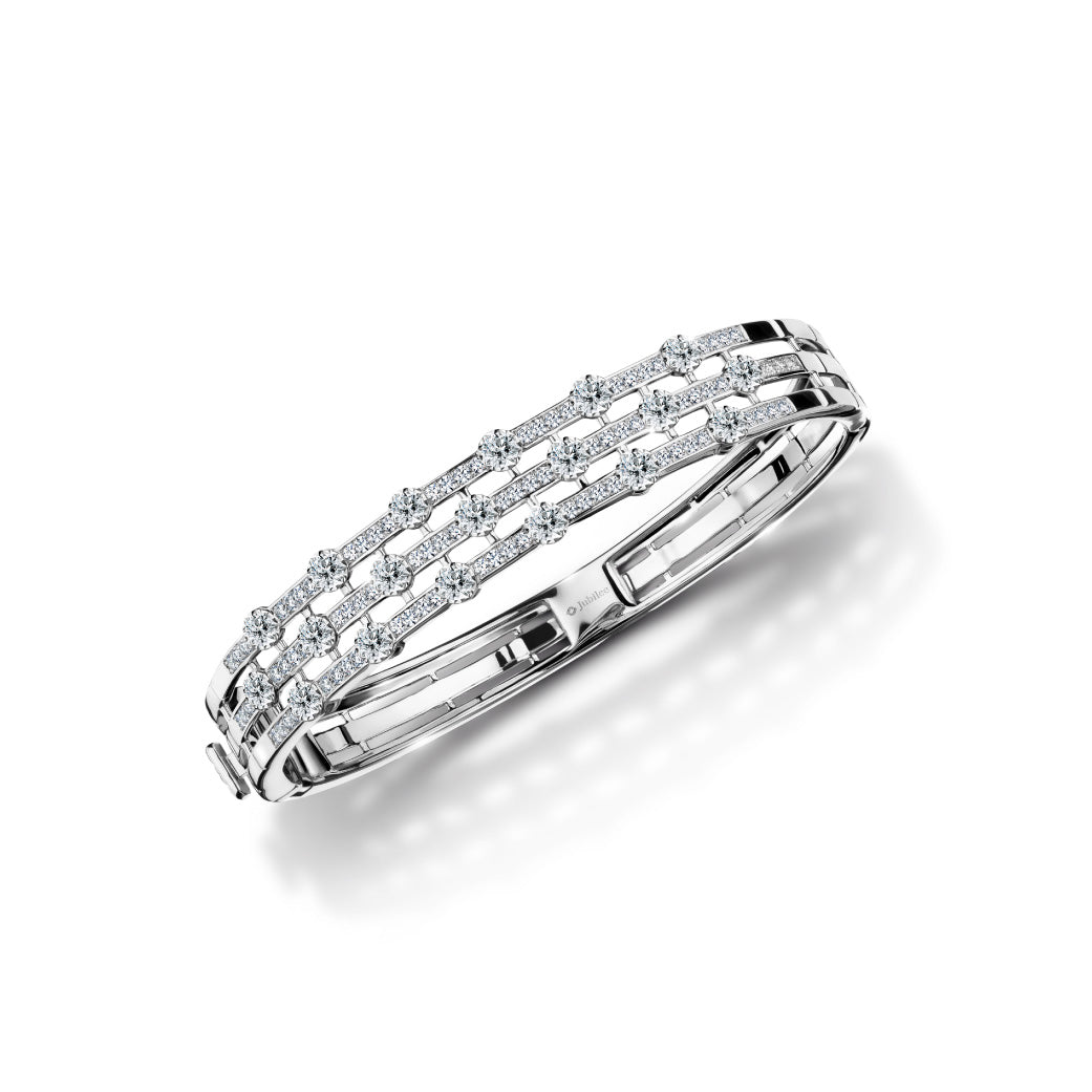 The Moment of Love Bangle Diamond Bracelet 