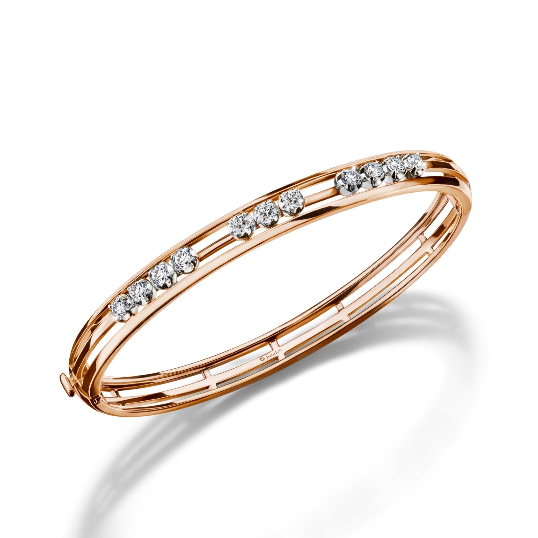 Shooting Stars Dancing Diamond Bangle 