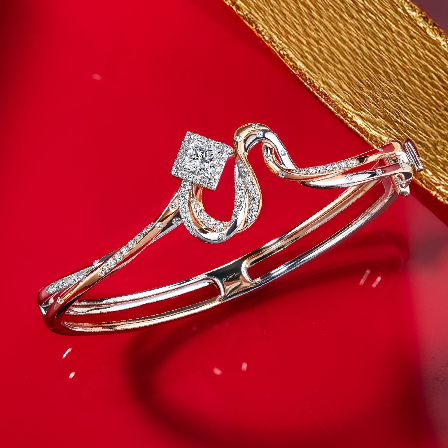 กำไลข้อมือเพชร Chinese New Year Spiral of Harmony Princess Bangle