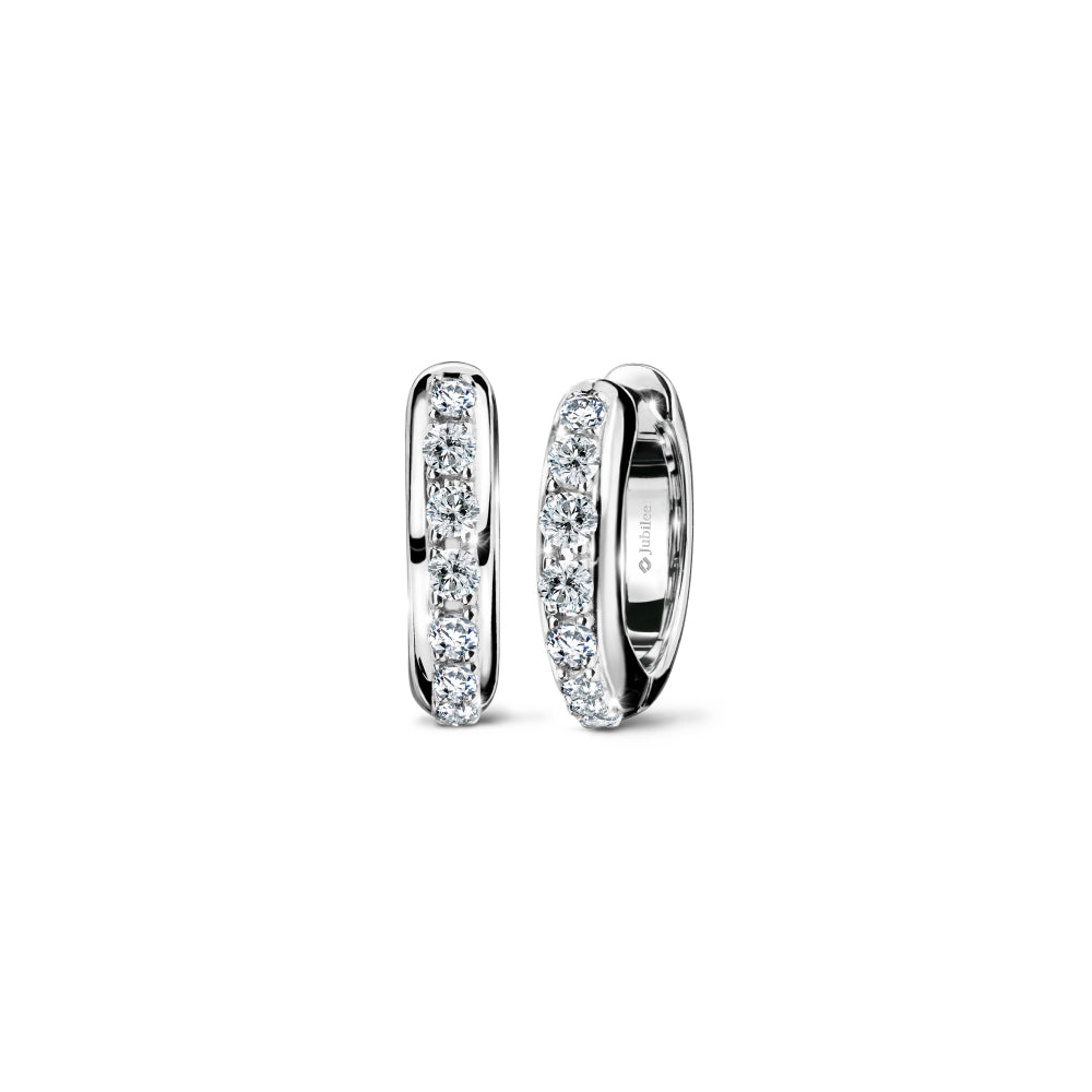 ต่างหูเพชร Lean Diamond Line Hinged Hoop Earrings