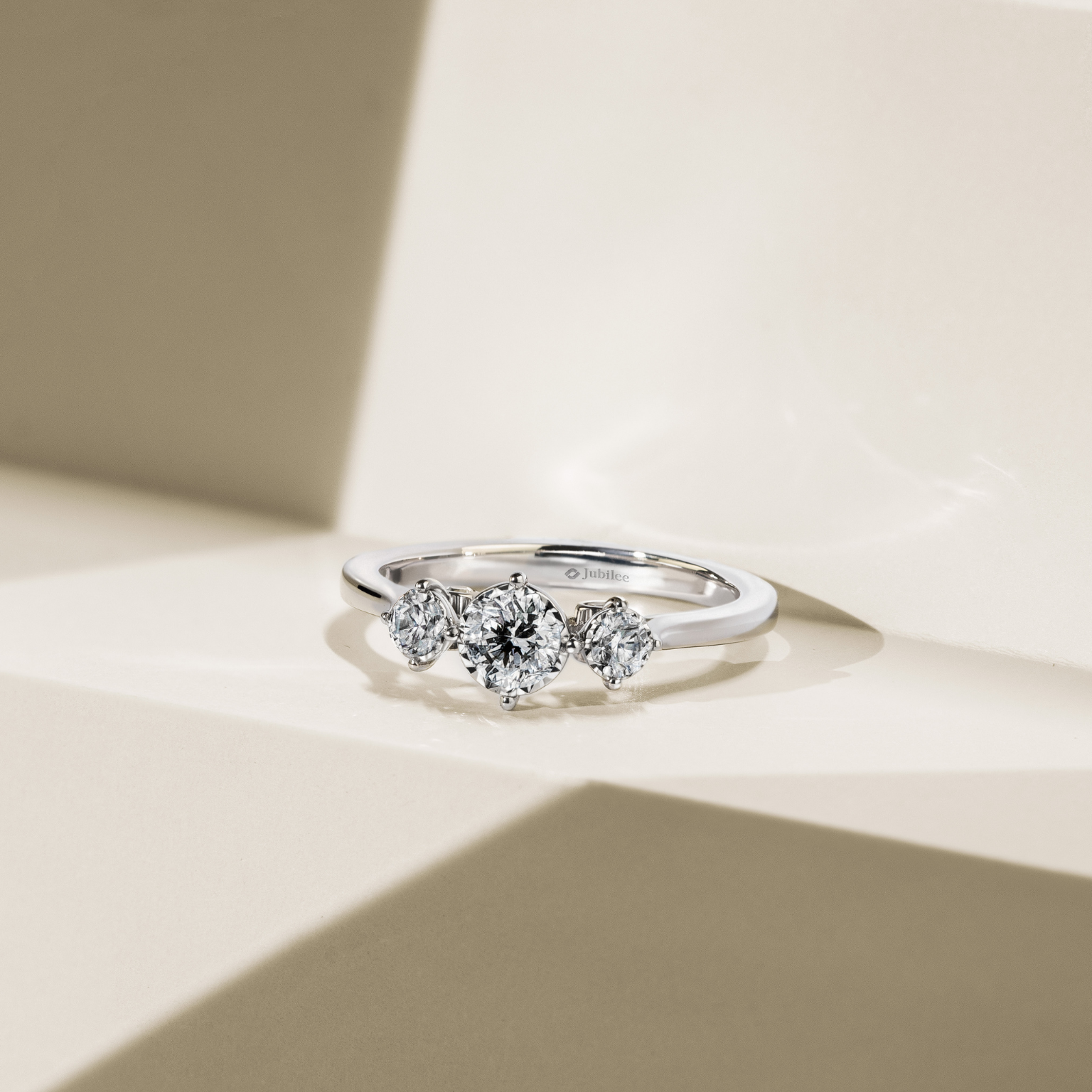 Mini Gravity of Love Solitaire Diamond Ring (Certificate: GIA)