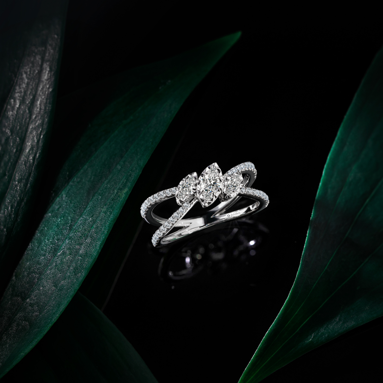 The Eyes of Truth Diamond Cross Ring