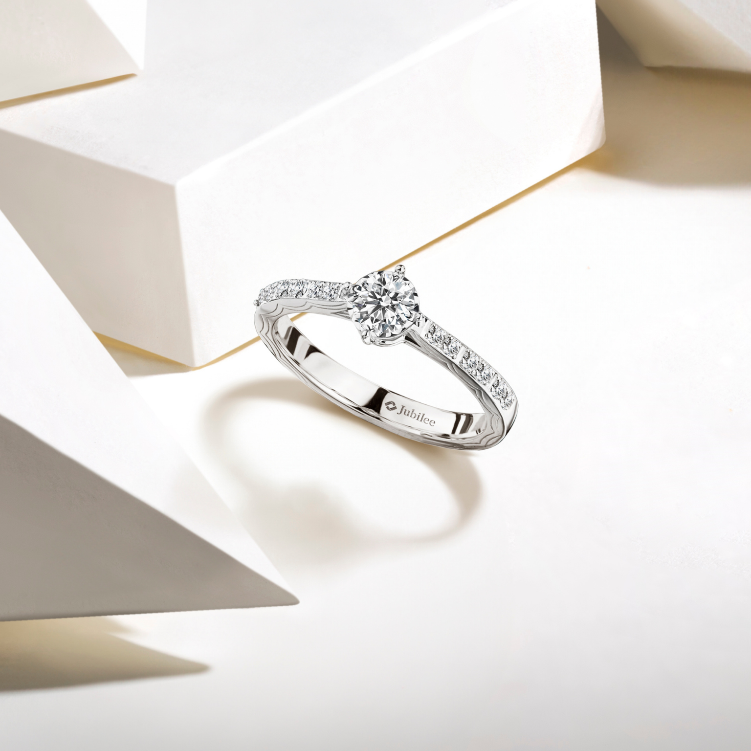 Dazzling Allure Ring