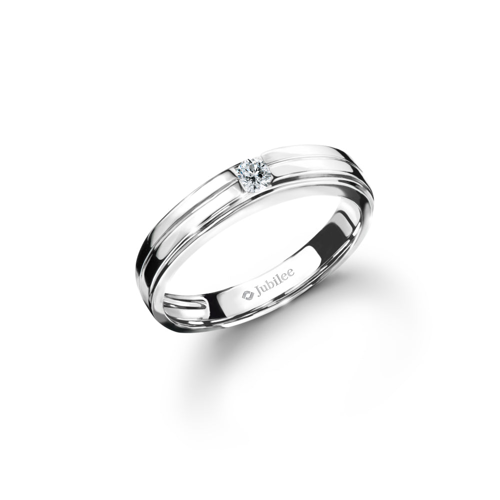 Classy Diamond Band Ring