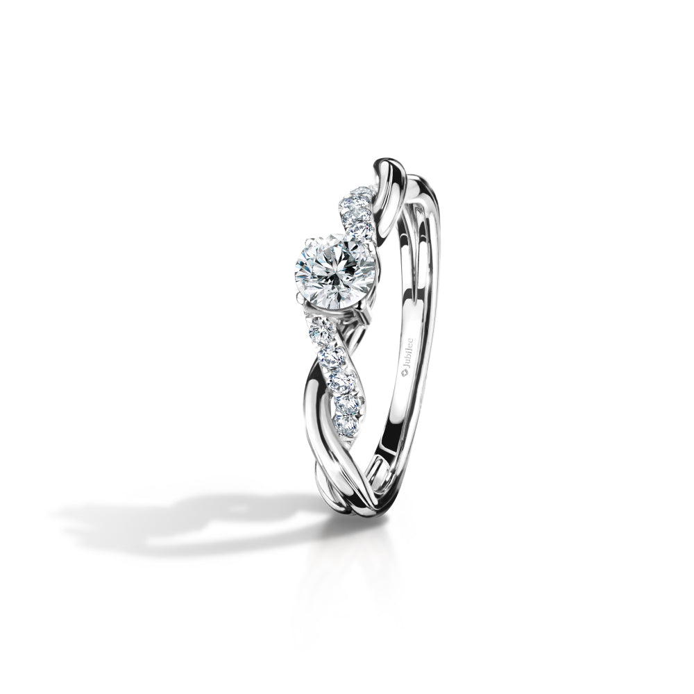 แหวนเพชร Twist Line Solitaire Ring (Certificate: GIA)