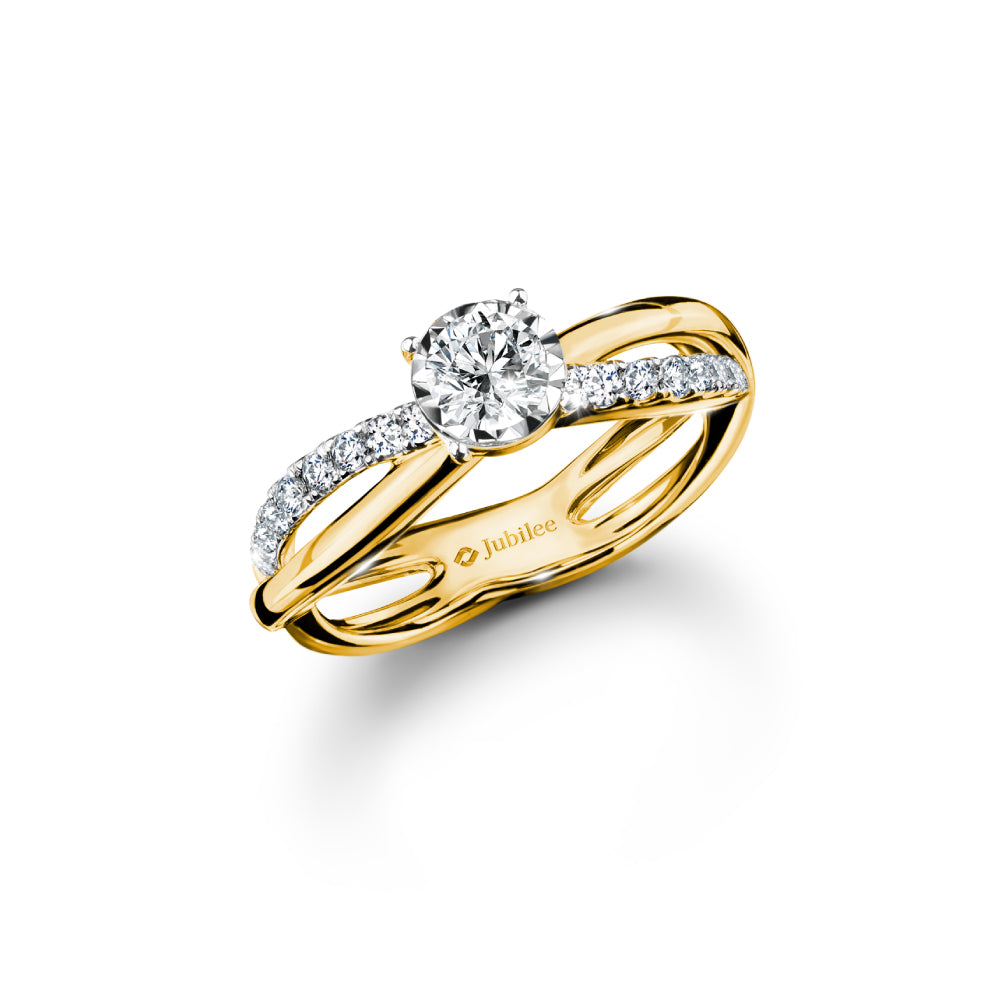 Classic Excellence Solitaire Twist Diamond Ring (Certificate: GIA)