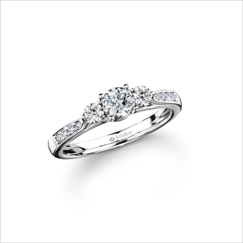 แหวนเพชร Three Stone Lady Love Ring