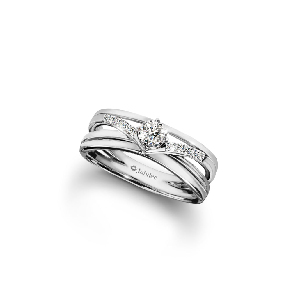 Dancing Line Ring Diamond Ring