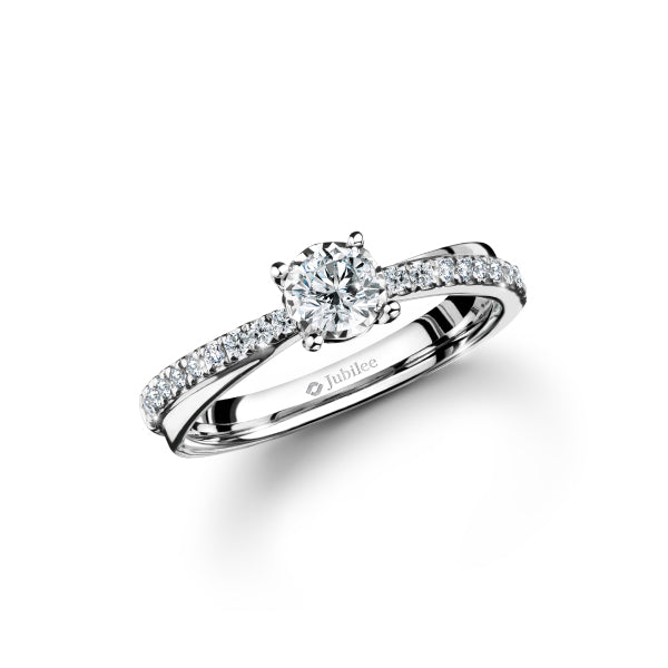 Classic diamond solitaire ring