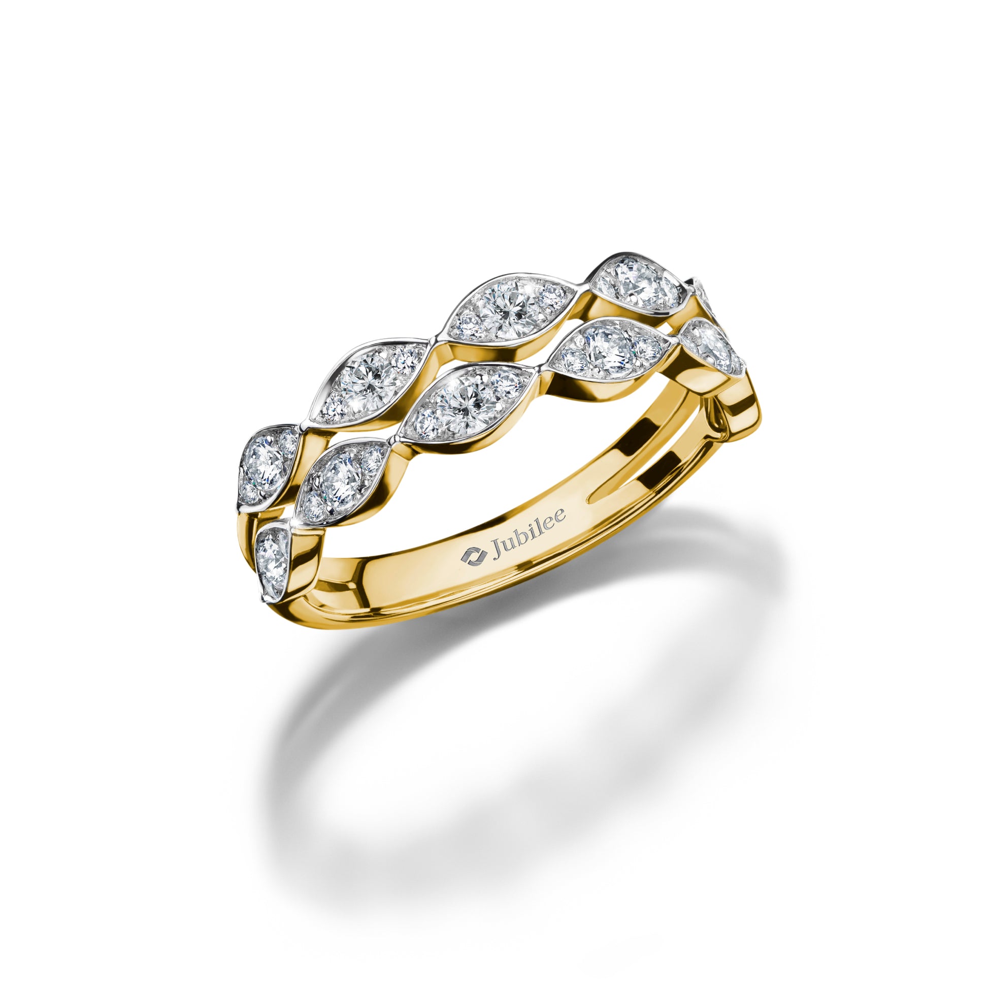 Classic Wave Diamond Line Ring