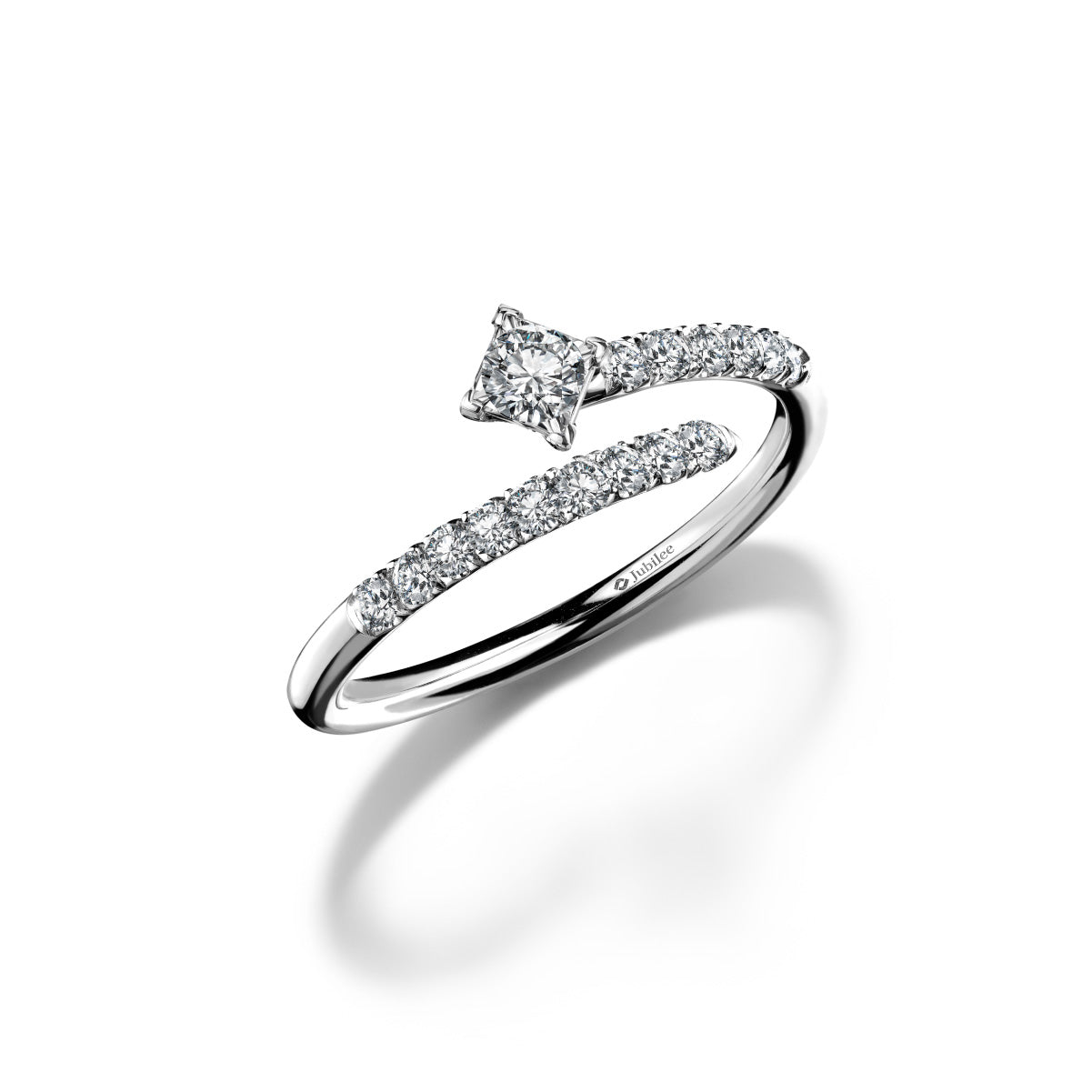 Arrow of LoVe Diamond Line Ring