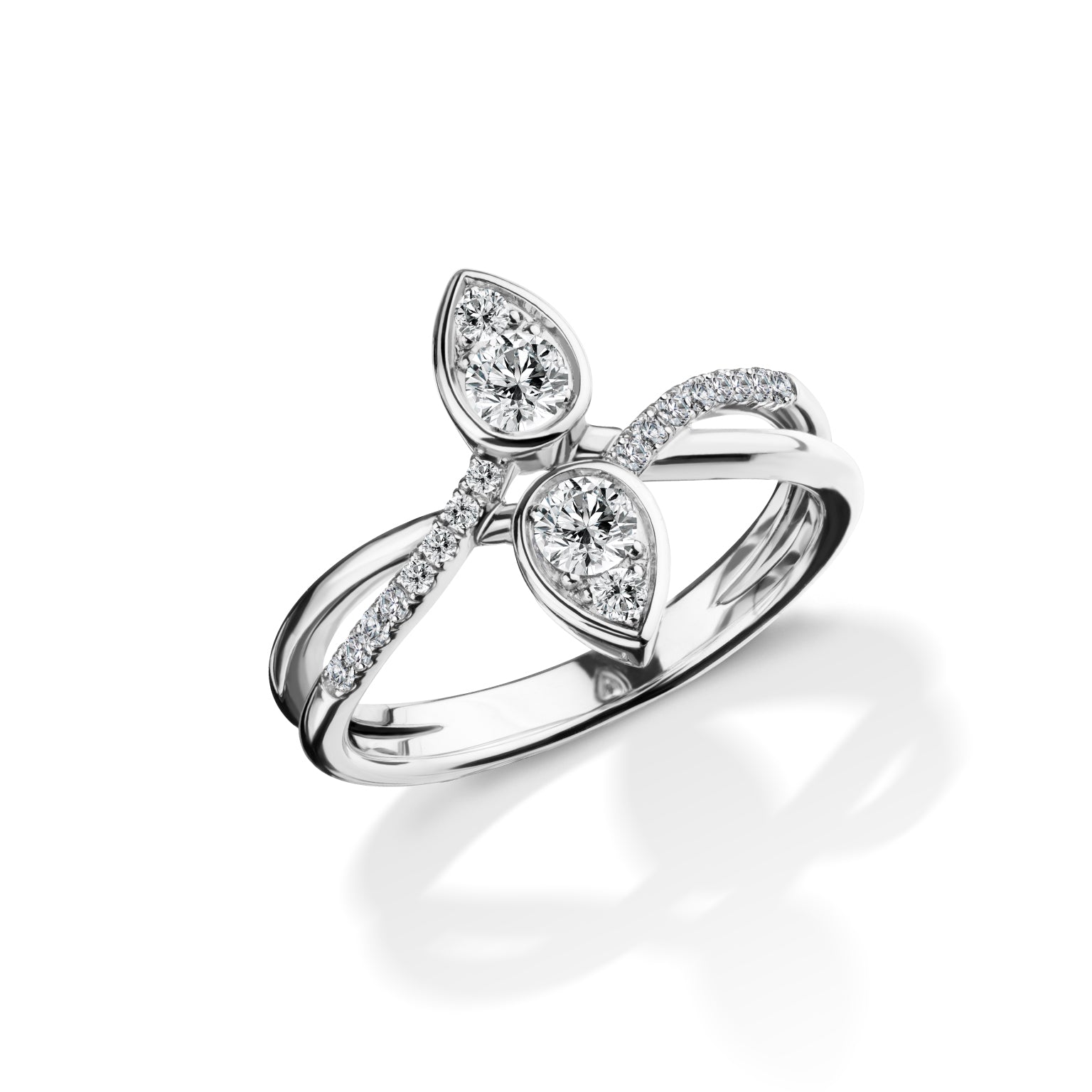 แหวนเพชร Larme d'Amour Duet Ring