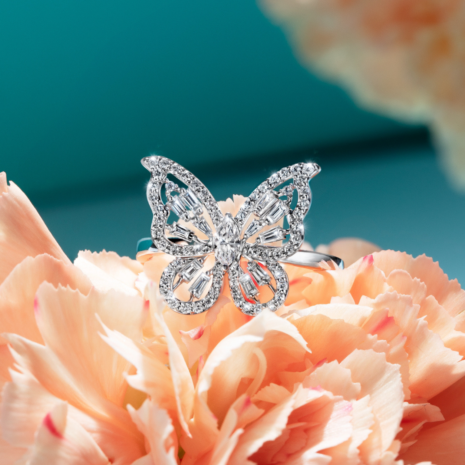 Petite Butterfly Glimmer Ring